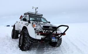 Arctic Trucks Toyota Hilux AT44 South Pole Expedition 2010 года 